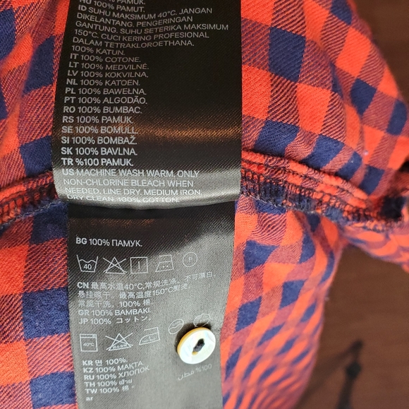 H&M Plaid Button Up Shirt - Picture 3 of 11